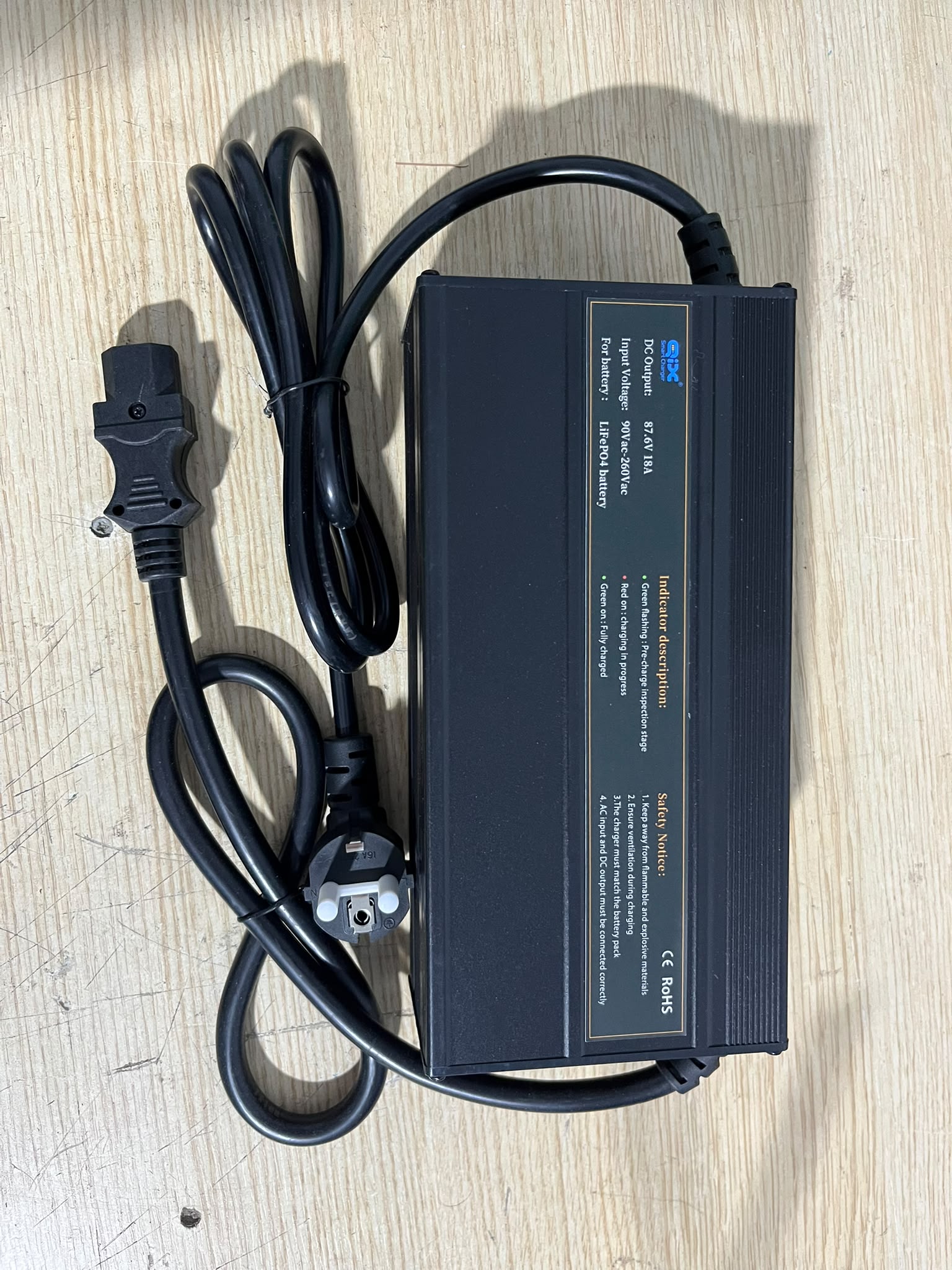Smart Charger 87.6V 18A Sarj Aleti / Sıfır / Kutulu /Metal