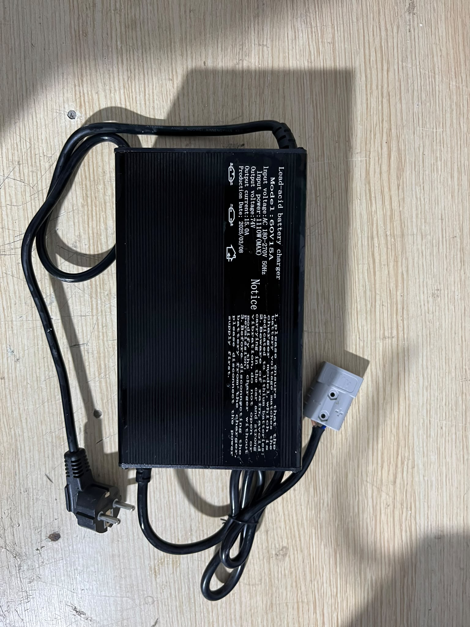 Lead-Acid 74V 15A Sarj Aleti / İkinci El / Sorunsuz /Metal